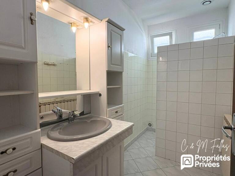 Maison  2 chambres et un T2 - LAPALUD — photo 1