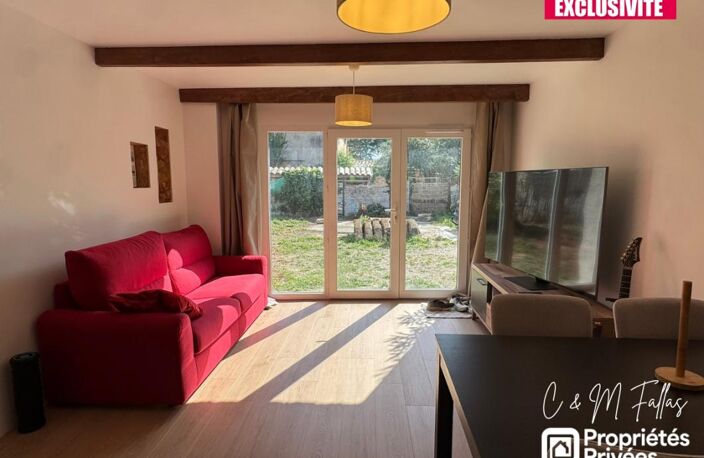 Ensemble immobilier avec appartement rénové - TRAVAILLAN - 220m² — photo 3