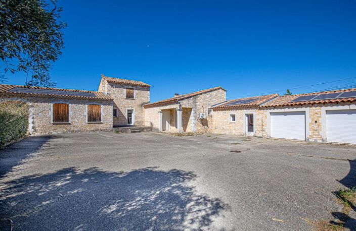 30126 Saint Laurent Des Arbres, calme,  2   jolies villas 15 pièces,  sur un terrain de 1050m2 — photo 2