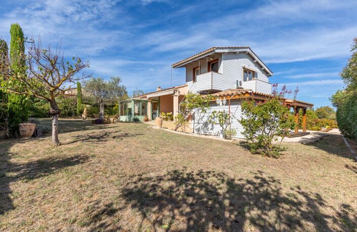 SAINT-SATURNIN-LÈS-AVIGNON ? UNE MAISON, PLUSIEURS PROJETS DE VIE — photo 2