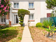 Maison rénovée 3 chambres avec jardin clos et deux places de parking — photo 2