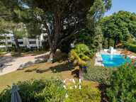 Bordeaux-Caudéran Duplex 98m² jardin, piscine, box garage et parking — photo 4