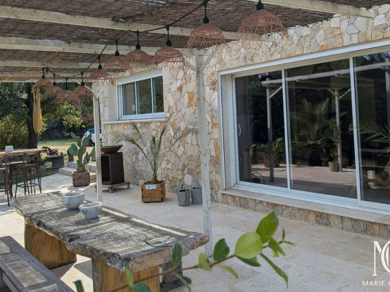 Au pied du Rocher - Bergerie rénovée de 160 m² au coeur de 1,4 hectare de nature — photo 1