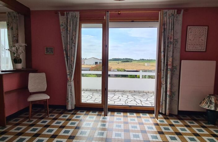 Terrain + Maison Gorges 4 P . 3 Chs . 84.1 M² . T 719 M² . Balcon . Garage . Sous sol — photo 3