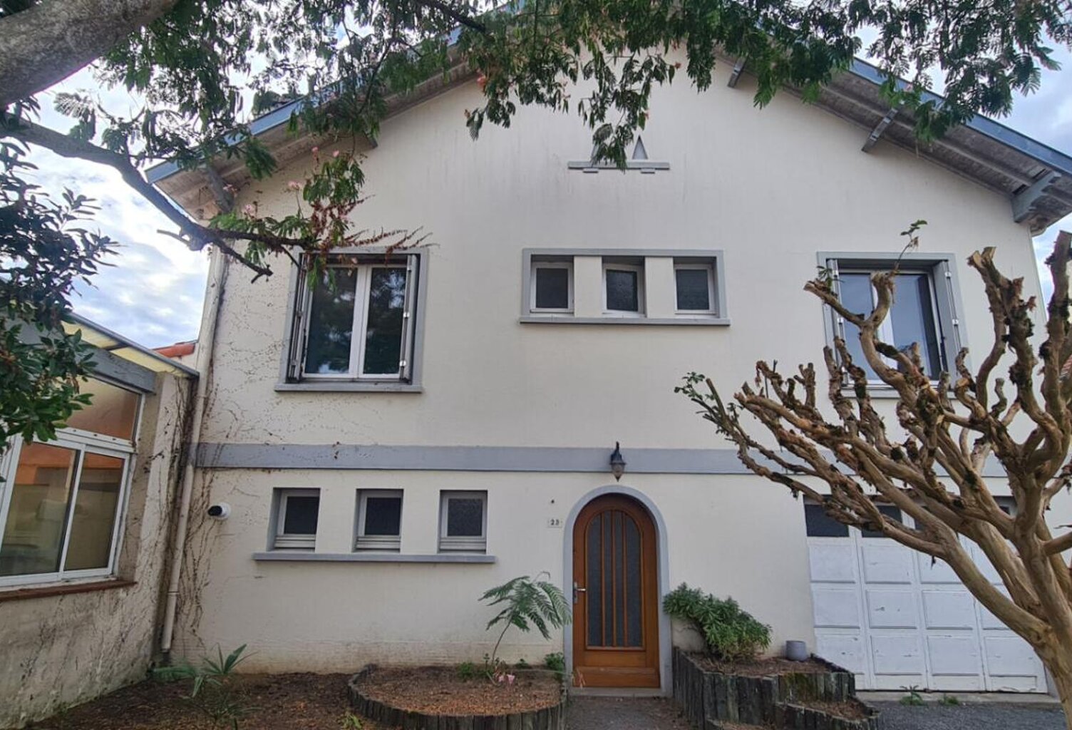 Maison Gorges Centre 8 P . 4 Chs . 174.34 M² . T 575 M² . Garage . Cave . Balcon — photo 1