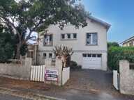 Maison Gorges Centre 8 P . 4 Chs . 174.34 M² . T 575 M² . Garage . Cave . Balcon — photo 2