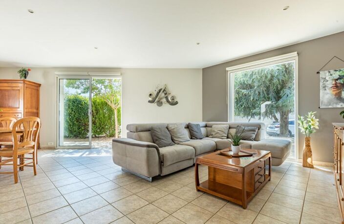 Maison Mouzillon 6 P . 4 Chs . Bureau . 177.85 M² . Double garages . T 1153 M² . Sous-sol — photo 5
