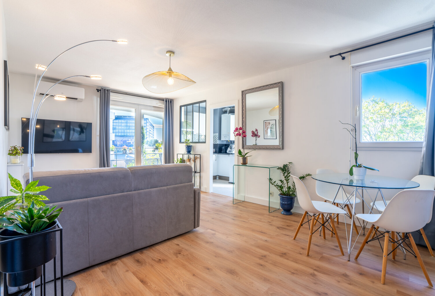 Appartement T2 Port Marianne vue Nouvelle Mairie vendu meubl — photo 1