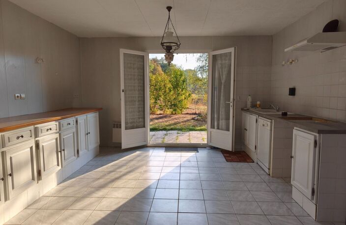 MAISON PLAIN-PIED - TRES BON ETAT - JARDIN - CLOS — photo 4