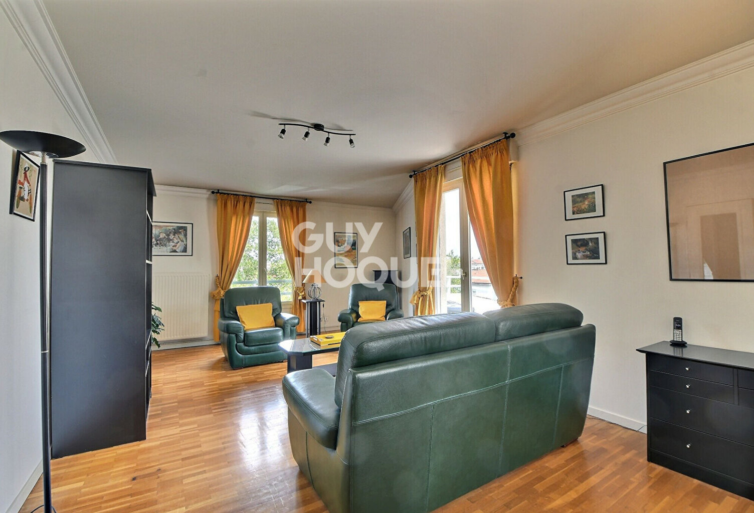 Sans Souci / Monplaisir, dernier étage, T4 / T5 de 114 m²  avec terrasse plein ciel de 35 m² et 2 garages, Lyon, 3ème (69003) — photo 1