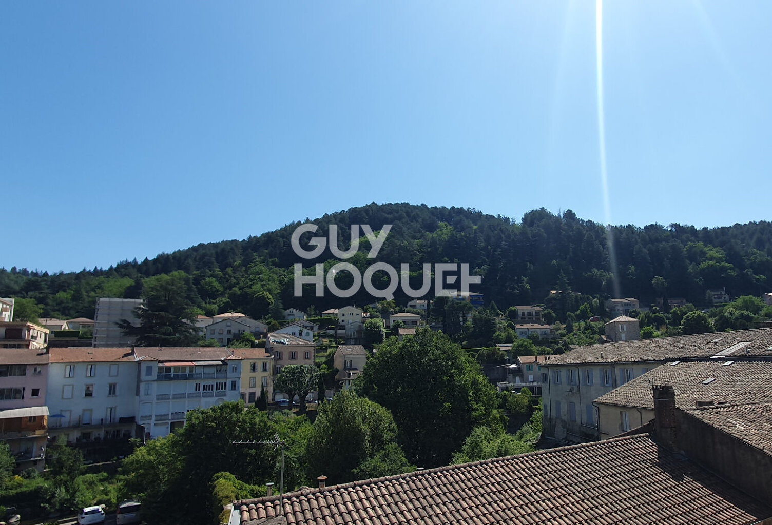 Appartement Vals Les Bains - 55m² avec combles aménageables — photo 1
