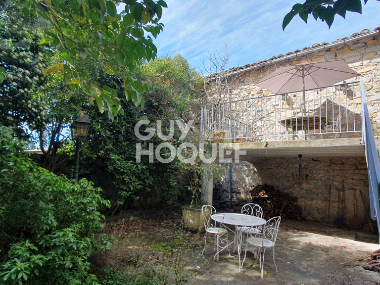 Maison d'exception avec garages, cave, local indépendant et parc arboré — photo 1