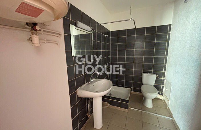 Immeuble à vendre au centre-ville d'Aubenas - Réf. 7282 — photo 4