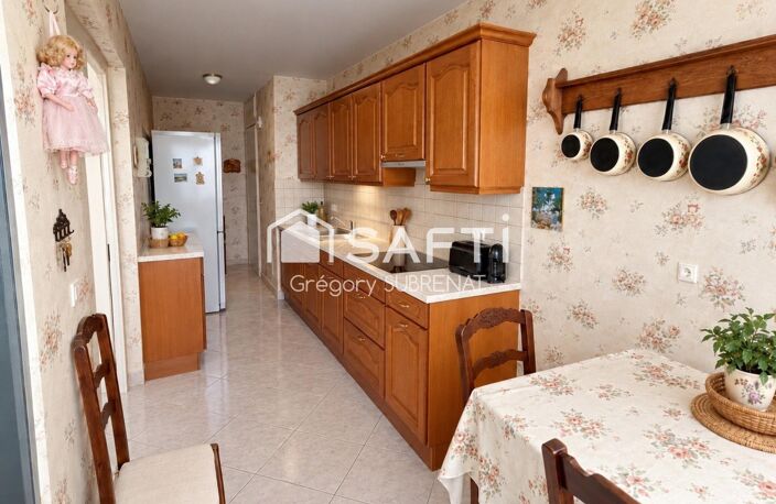 Tourcoing centre  Appartement 73,5 m² avec loggia, parking et cave — photo 2
