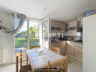 Maison de 93m² sur terrain de 1000m², 4 garages. — photo 3