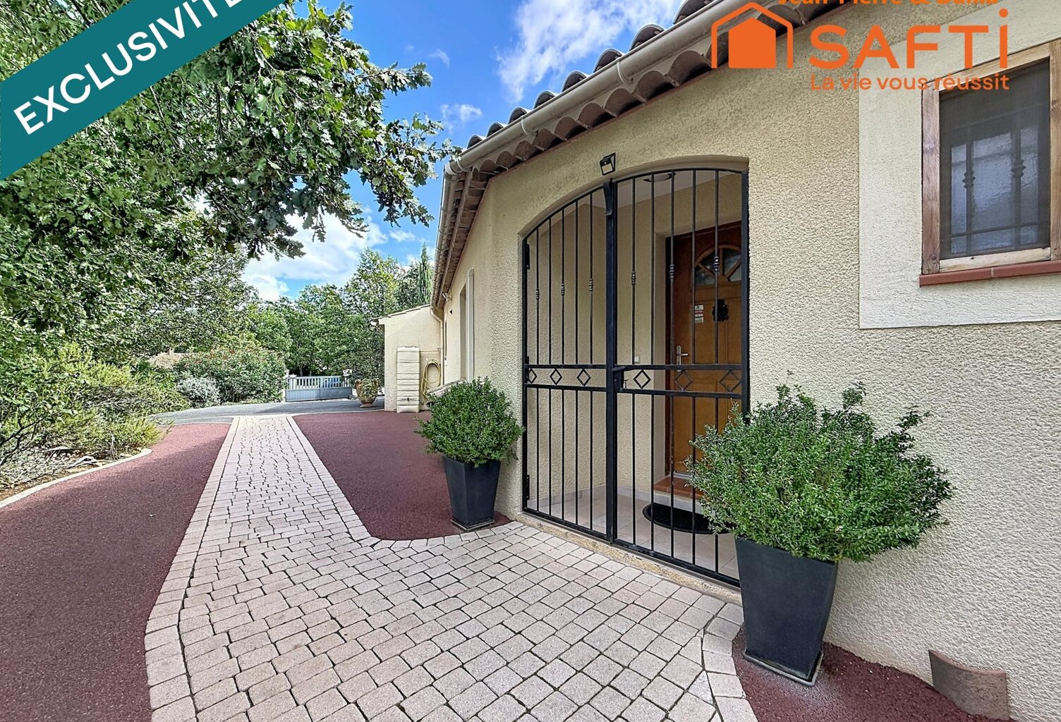 Villa de 101m² sur 1280m² de terrain clos — photo 1