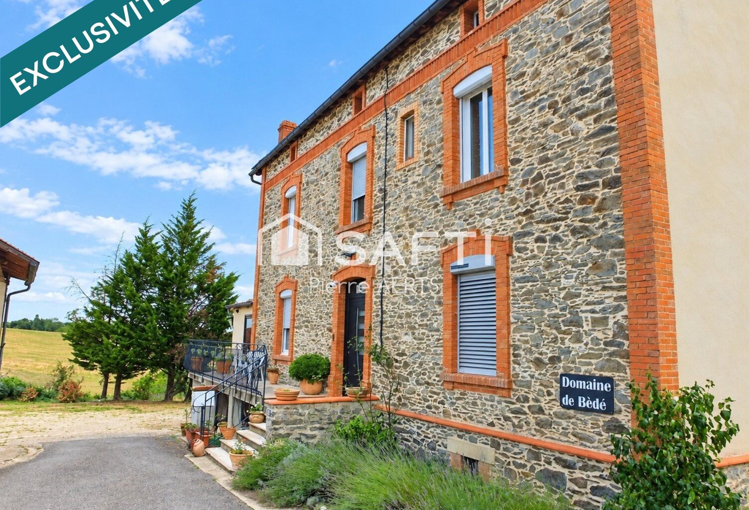 Maison 8 pièces de 220m² — photo 1