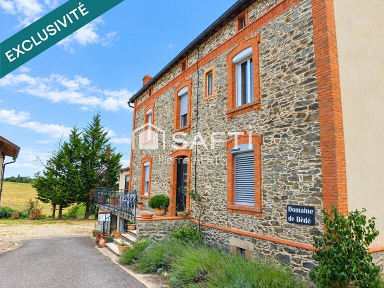 Maison 8 pièces de 220m² — photo 1