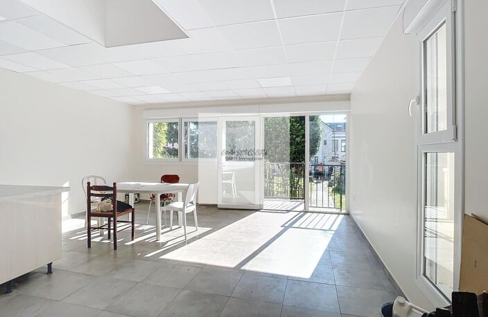 Maison avec jardin au calme proche commerces et Bus — photo 2