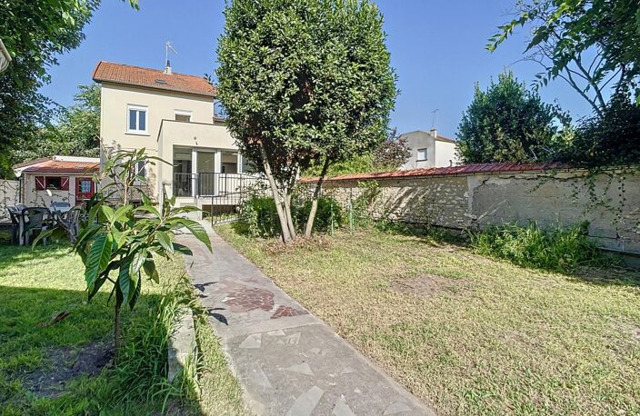 Maison avec jardin au calme proche commerces et Bus — photo 3