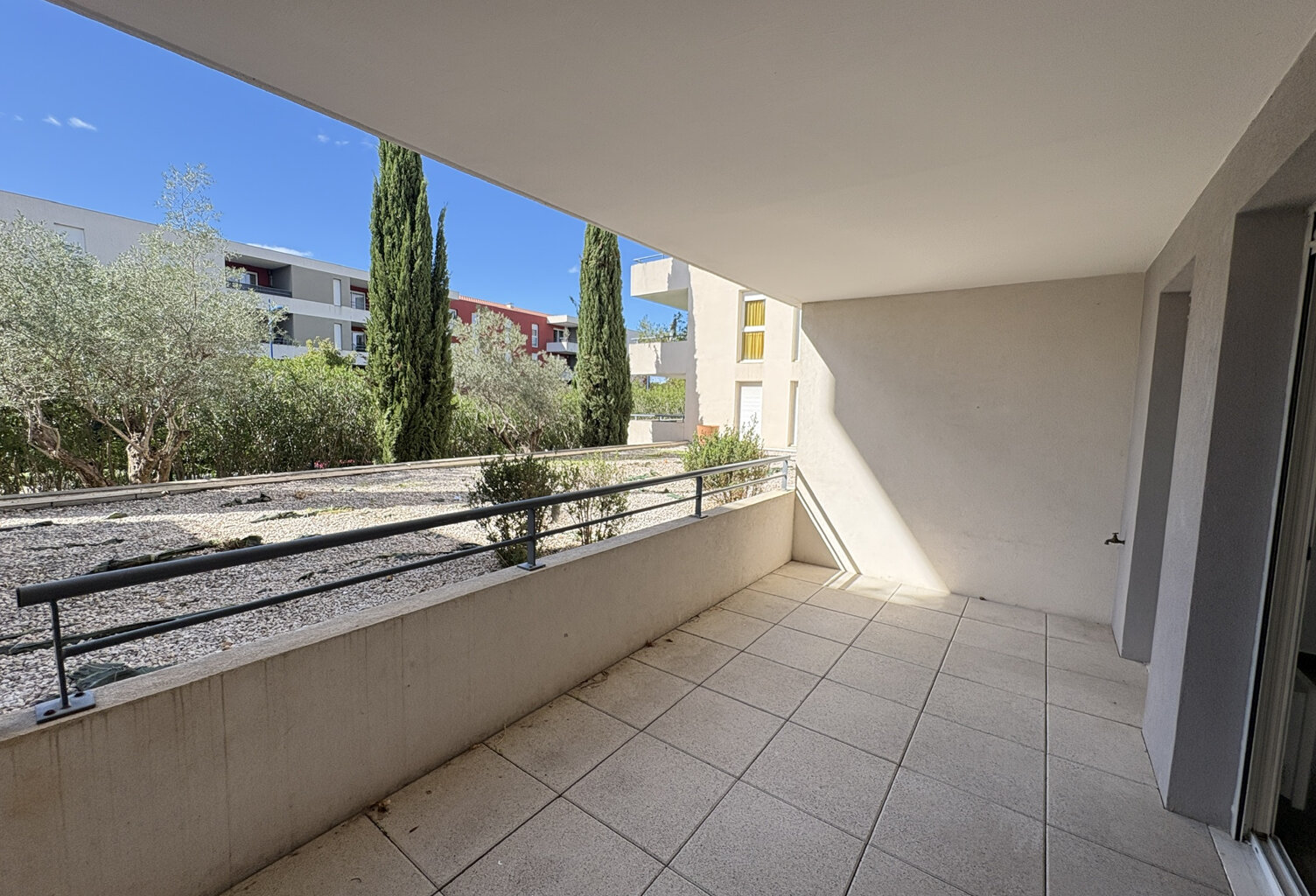 Dépt Hérault (34) A vendre sur le Crès Appartement T3 avec p — photo 1