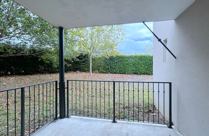 A LOUER APPARTEMENT DE TYPE 2 DANS UNE RESIDENCE DE STANDING -SECTEUR BLAYE — photo 4