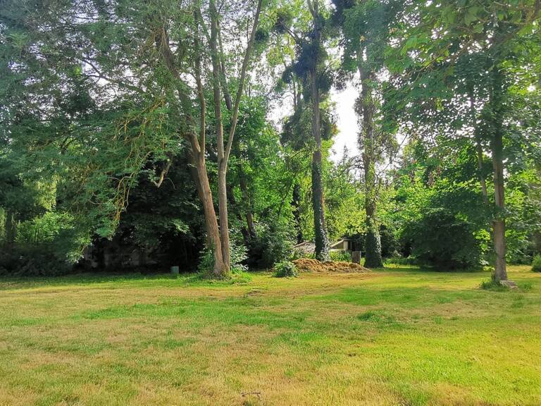 Vente Terrain à bâtir 4 500 m&sup2; — photo 1