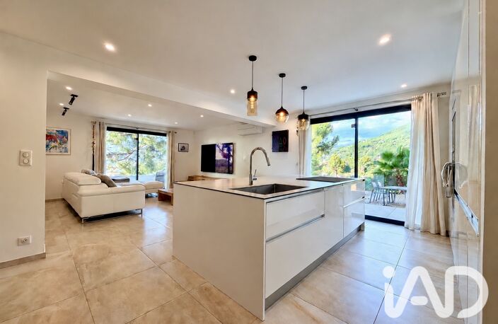 Vente Maison traditionnelle 6 pièces — photo 2