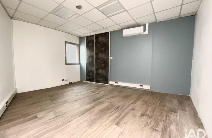 Location Bureaux 121 m&sup2; — photo 3