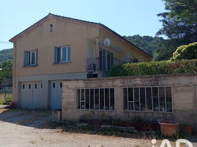 Vente Maison/villa 4 pièces — photo du bien