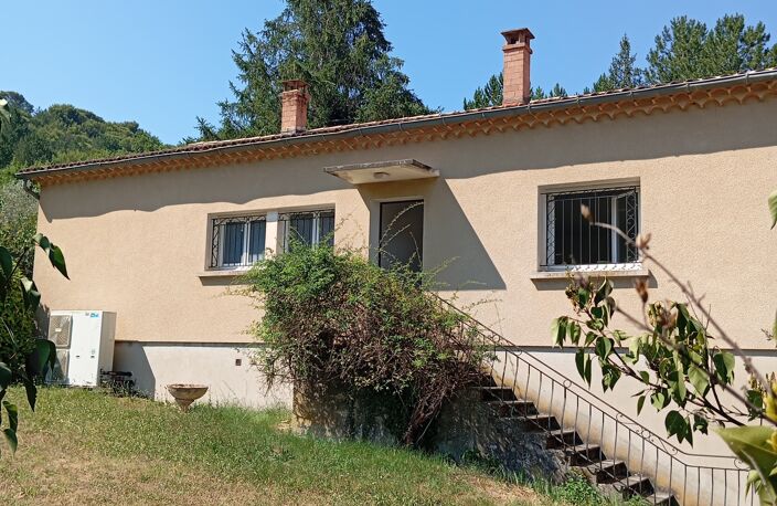 Vente Maison/villa 4 pièces — photo 2