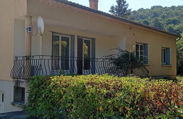 Vente Maison/villa 4 pièces — photo 3