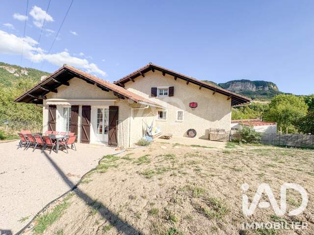 Vente Maison/villa 6 pièces — photo du bien