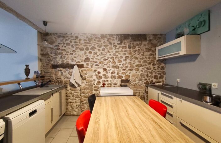 maison de village avec locataire en place — photo 2