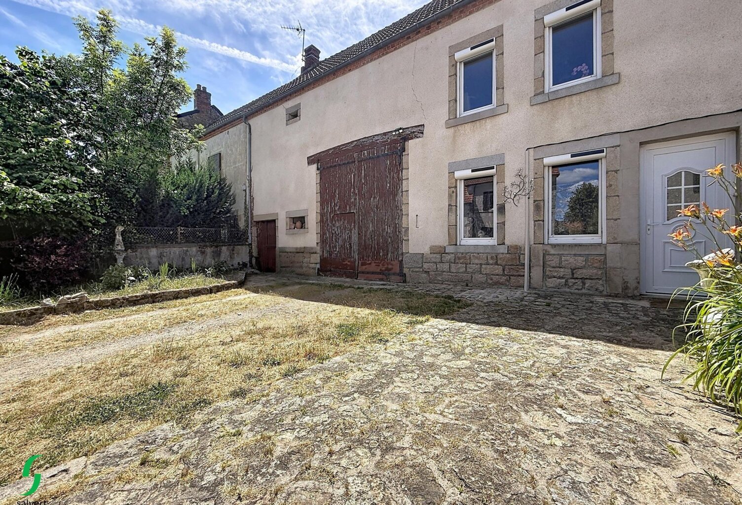 Maison avec dépendances et jardin proche commodités — photo 1