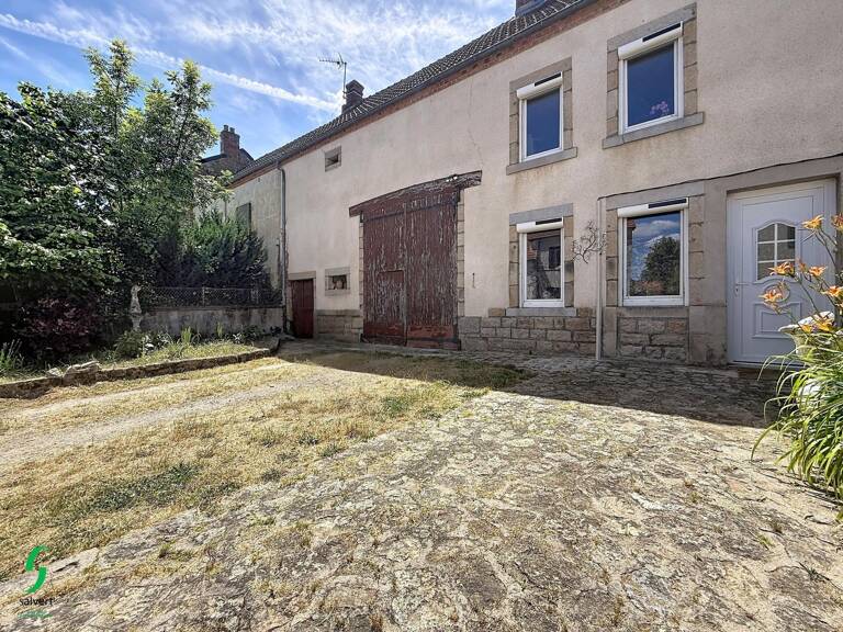 Maison avec dépendances et jardin proche commodités — photo 1