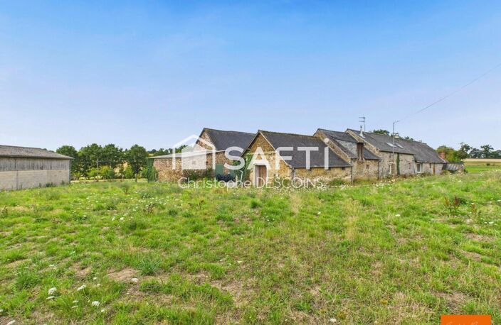 Mayenne  Ensemble de 3 longères en pierre sur 1,2 hectare avec vastes espaces de stockage — photo 4