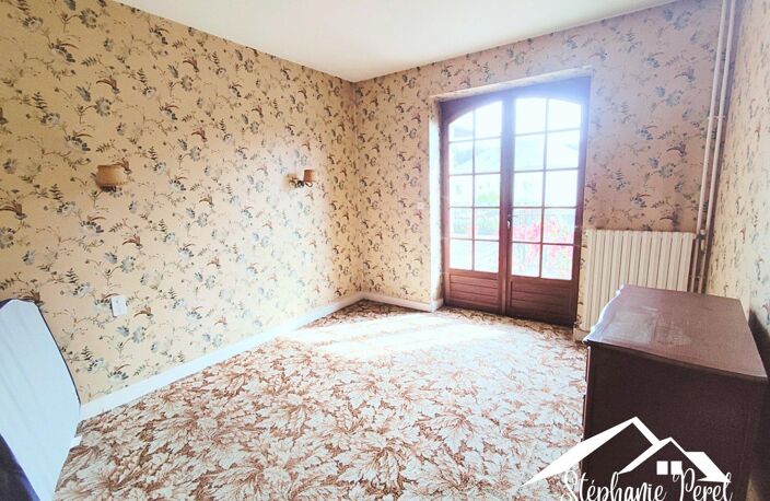 Maison en pierre de taille de 150 m² avec grand garage — photo 2