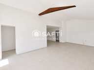 Maison de ville rénovée avec extérieur — photo 2