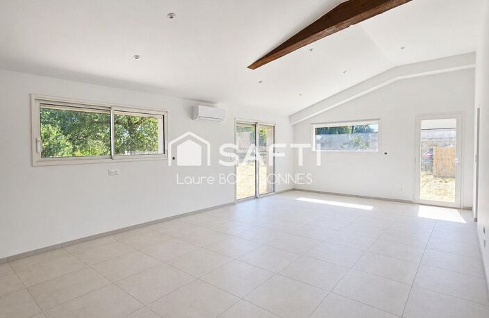 Maison de ville rénovée avec extérieur — photo 3