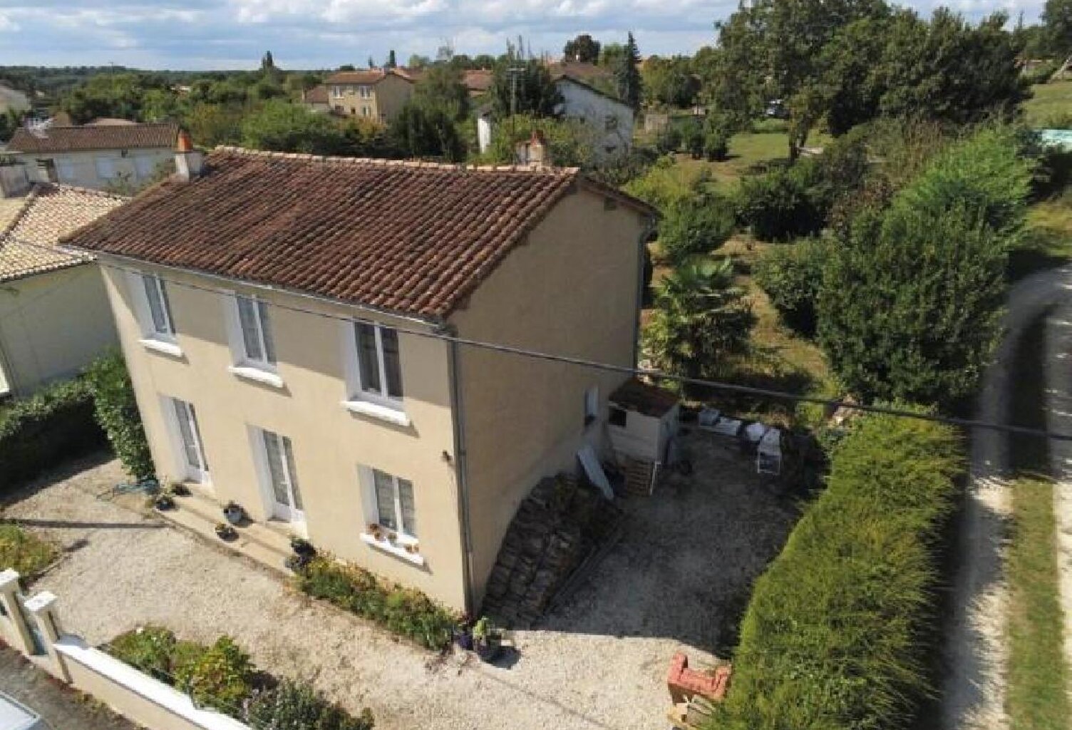 Maison — photo 1
