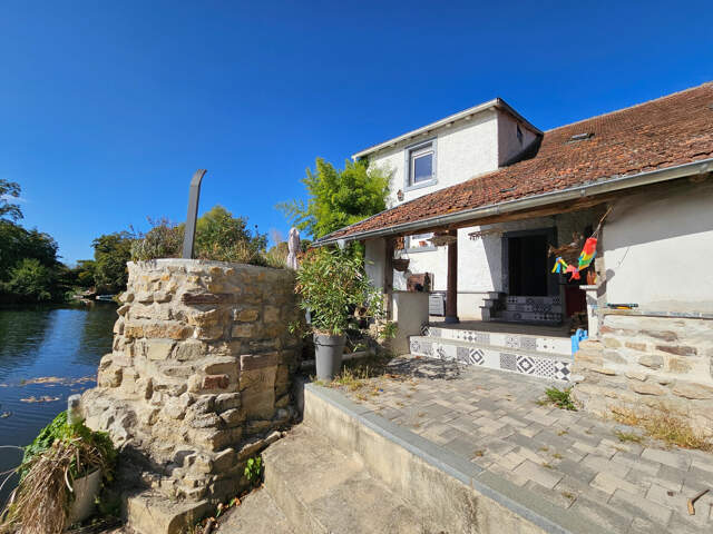 SARRALBE   MAISON DE VILLAGE AVEC TERRASSE ET ACCÈS DIRECT À — photo du bien