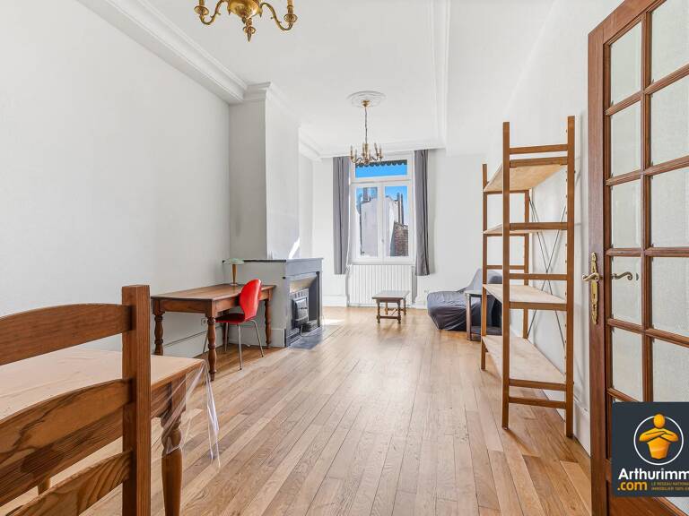 À LOUER – APPARTEMENT MEUBLÉ T3 DE CARACTÈRE – GRANDS VOLUMES – SECTEUR GAMBETTA — photo 1