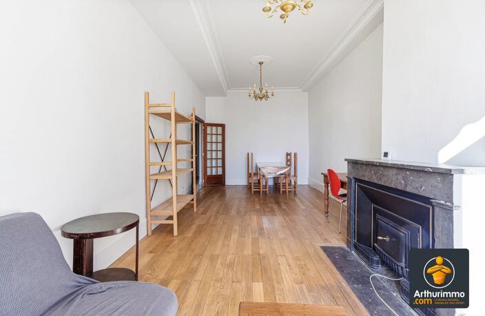 À LOUER – APPARTEMENT MEUBLÉ T3 DE CARACTÈRE – GRANDS VOLUMES – SECTEUR GAMBETTA — photo 4