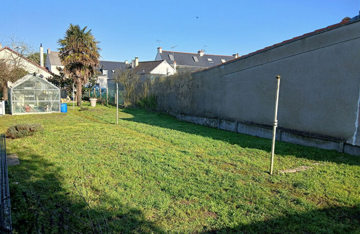 Terrain parcelle constructible de 281m2 TRIGNAC — photo 3