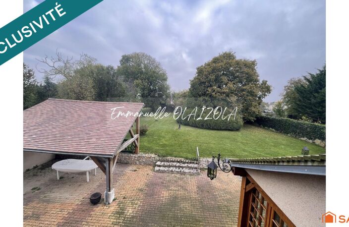 AU CALME D' UN CHARMANT VILLAGE , A L'ABRIS DES REGARDS — photo 4