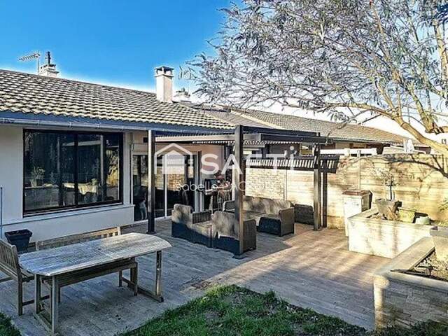 Très belle maison de plain-pied 4 pièces à Brie-Comte-Robert — photo du bien