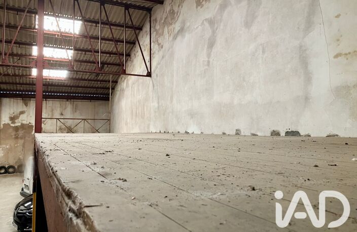 Vente Garage 250 m&sup2; — photo 4
