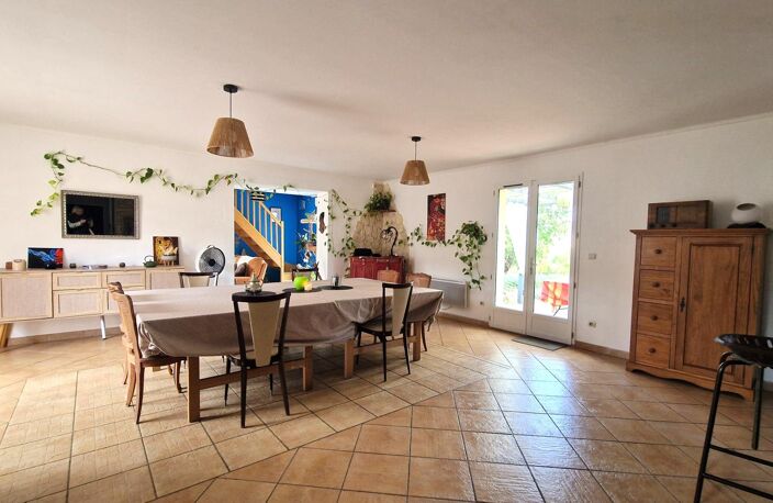 MAISON FAMILIALE PLAIN-PIEDS 146 m² hab. A NAILLY — photo 2