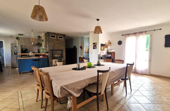 MAISON FAMILIALE PLAIN-PIEDS 146 m² hab. A NAILLY — photo 3